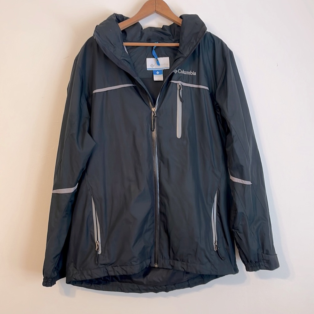 Columbia full zip Rain jacket